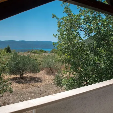 بيت للعطل Zavala كليك