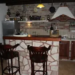 Tatil Evi Zavala Klek