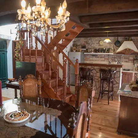 Zavala Ferienhaus Klek